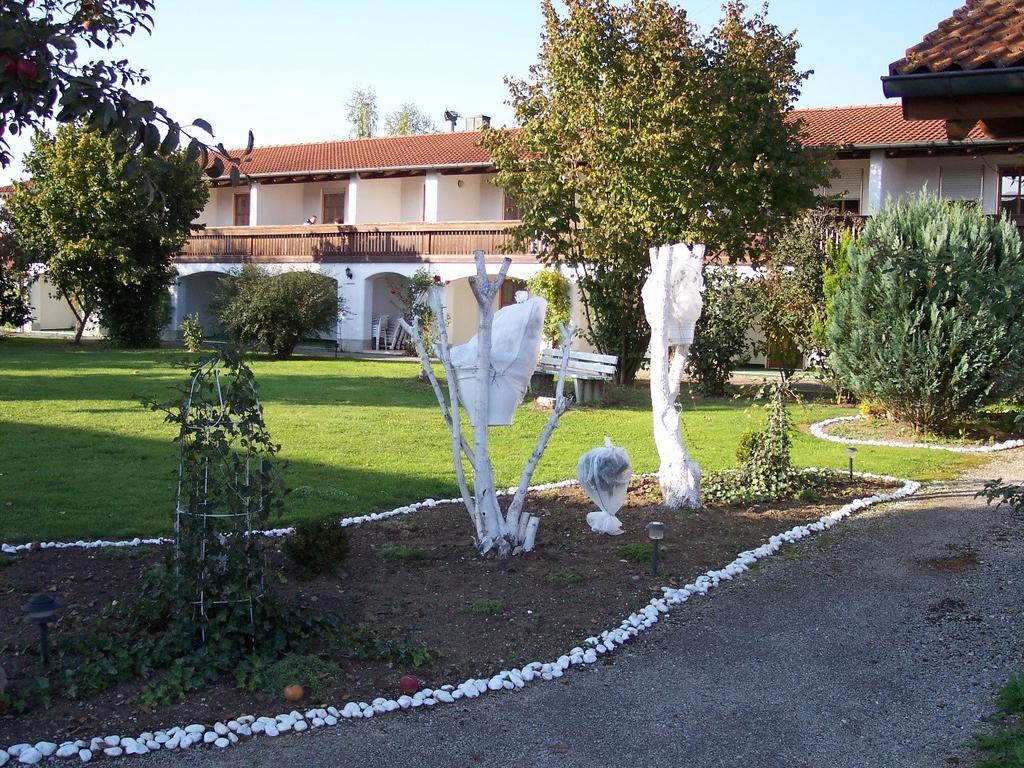 Paga Hotel Aidenbach Экстерьер фото